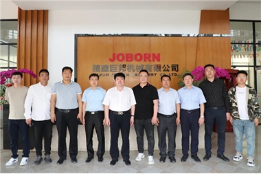 Nhiệt liệt chào mừng các đồng chí lãnh đạo chính phủ Keyouqian Banner Nội Mông và Tập đoàn Senfa đến thăm công ty để được hướng dẫn